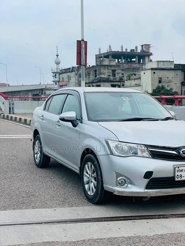 Toyota Axio 2013 Silver