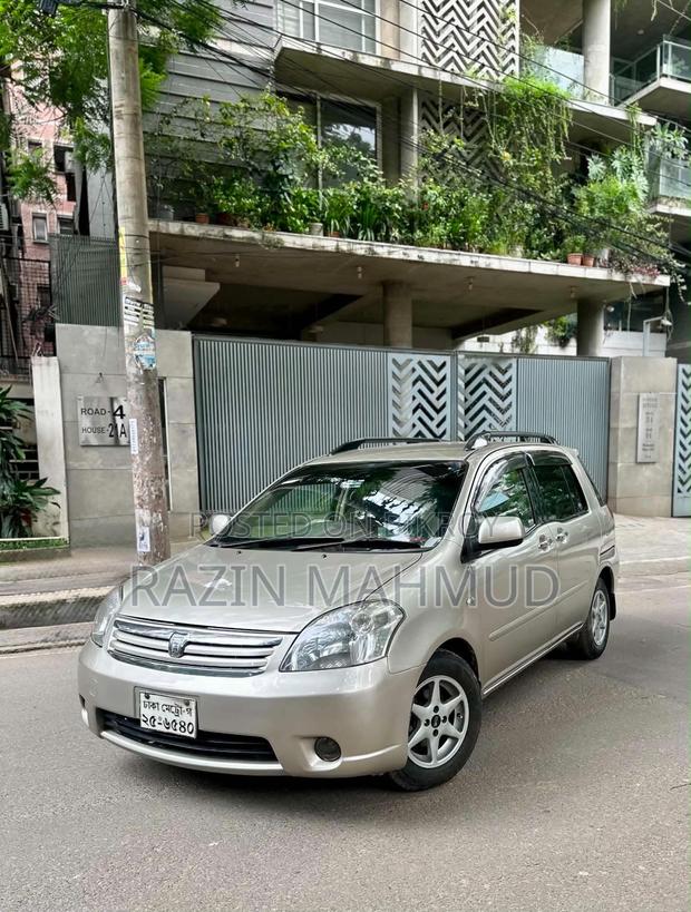 Toyota Raum 1.5 FWD 2005 Beige