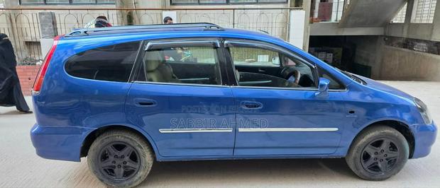 Honda Stream 2002 Blue