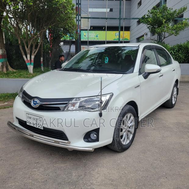 Toyota Axio 2014 Pearl