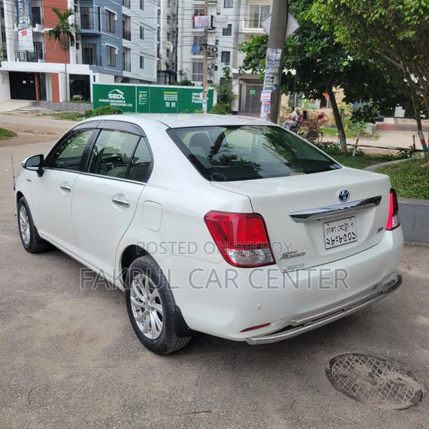 Toyota Axio 2014 Pearl