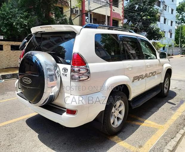 Toyota Land Cruiser Prado 2.7 5dr 2003 White