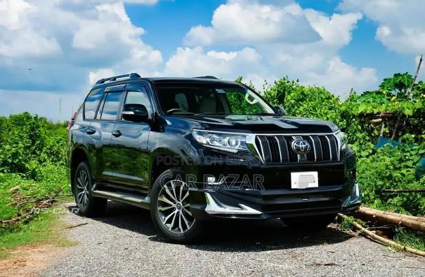 Toyota Land Cruiser Prado 2.7 2018 Black