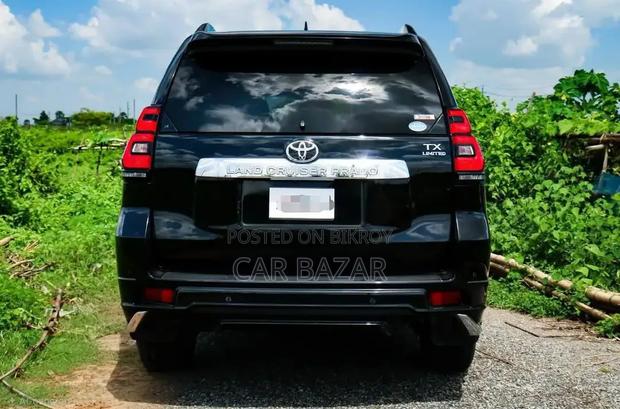 Toyota Land Cruiser Prado 2.7 2018 Black