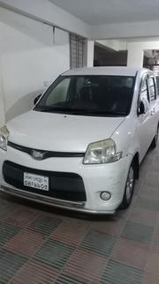 Toyota Sienta 2012 White for sale