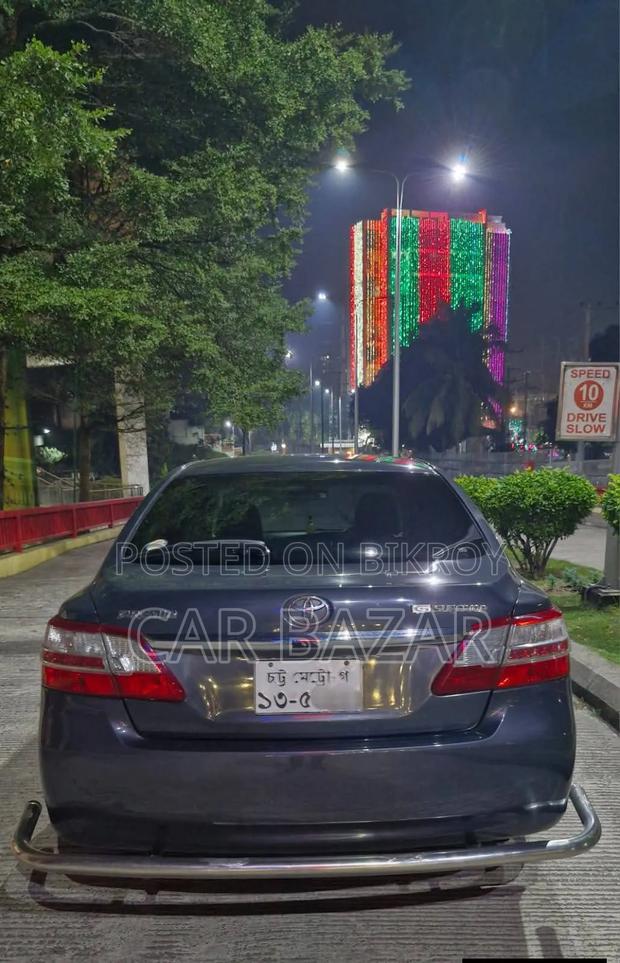 Toyota Premio 1.5 FWD 2015 Gray