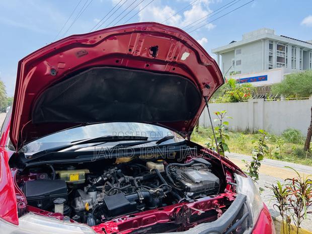 Toyota Axio 1.5 Hybrid 2WD 2014 Red