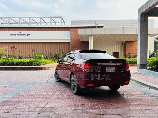 Toyota Axio 1.5 Hybrid 2WD 2014 Red