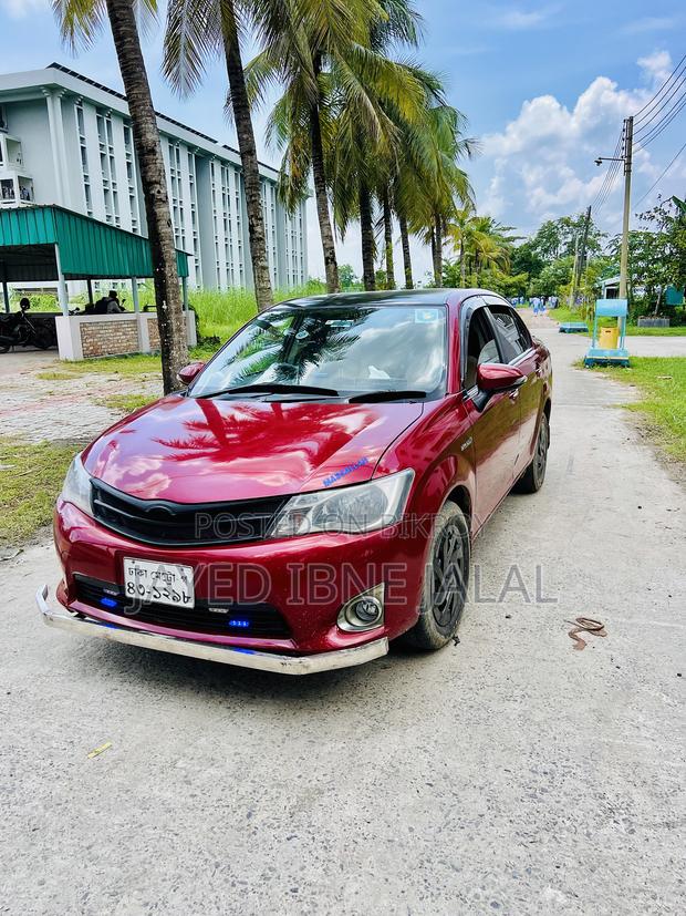Toyota Axio 1.5 Hybrid 2WD 2014 Red
