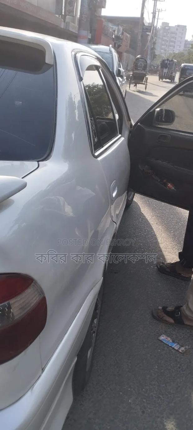 Toyota Corolla 1998 Pearl