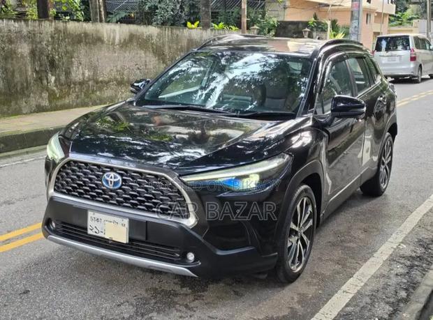 Toyota Corolla Cross 1.8 Hybrid AWD 2021 Black