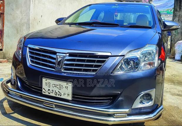Toyota Premio 1.5 FWD 2013 Gray