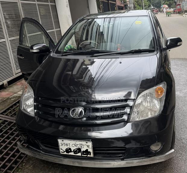 Toyota IST 2007 Black
