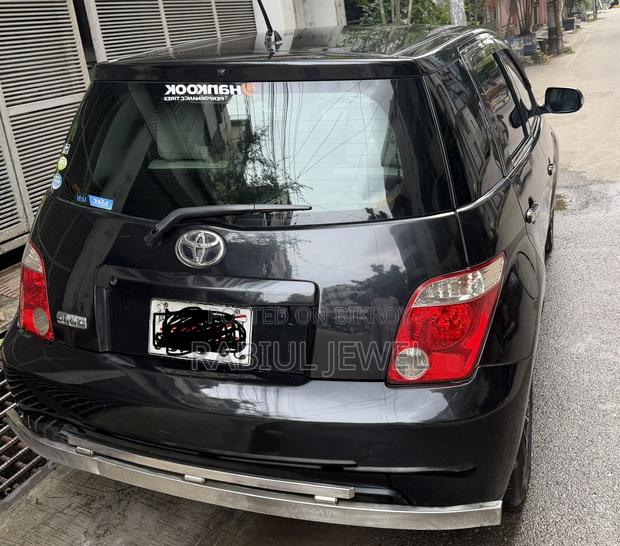 Toyota IST 2007 Black