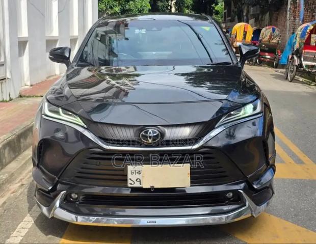 Toyota Harrier 2.0 2021 Black