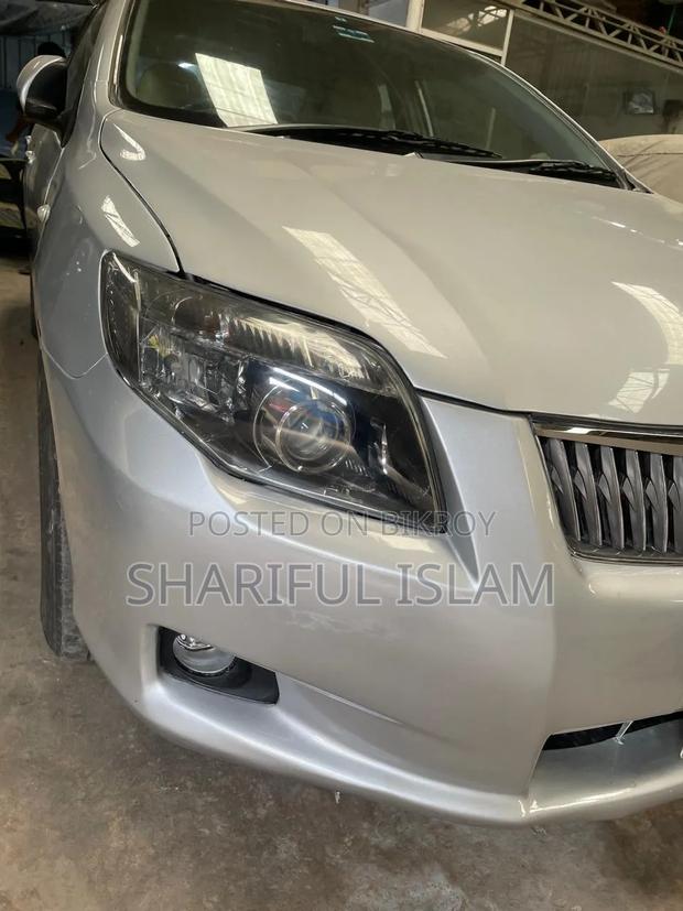 Toyota Axio 2011 Silver