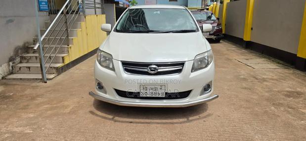 Toyota Corolla Fielder 1.5 Petrol FWD 2011 Pearl