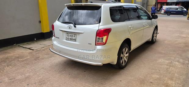 Toyota Corolla Fielder 1.5 Petrol FWD 2011 Pearl