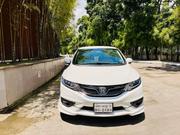 Honda Jade 2015 White for sale