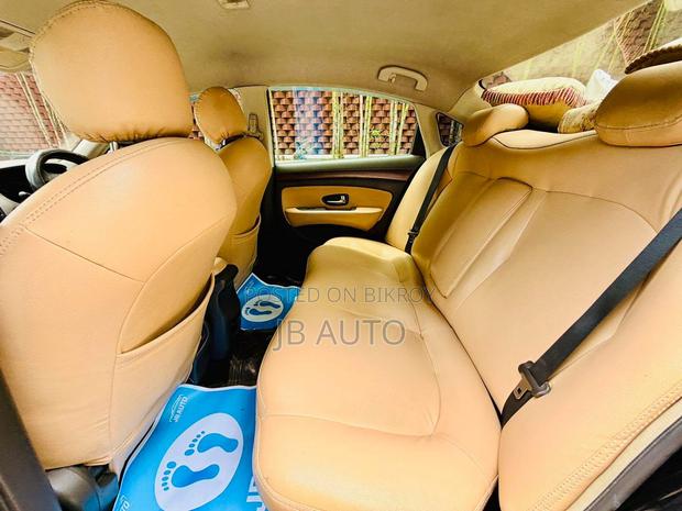 Nissan Sylphy 2006 Black