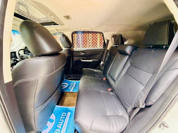 Honda CR-V 2012 Pearl