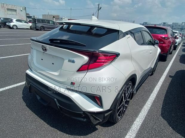 Toyota C-Hr 2021 Pearl