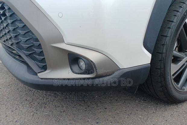 Toyota Corolla Cross 1.8 Hybrid AWD 2022 Pearl
