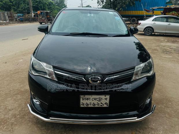 Toyota Axio 2012 Black