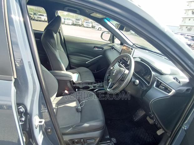 Toyota Corolla Cross 2025 Gray