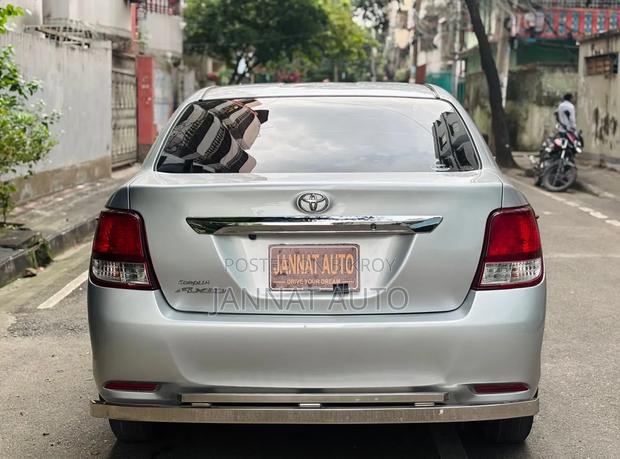 Toyota Axio 2013 Silver