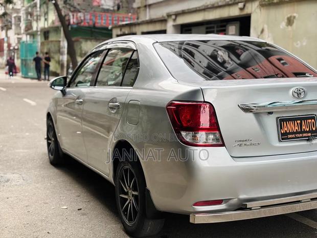 Toyota Axio 2013 Silver