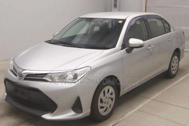 Toyota Axio 2021 Silver
