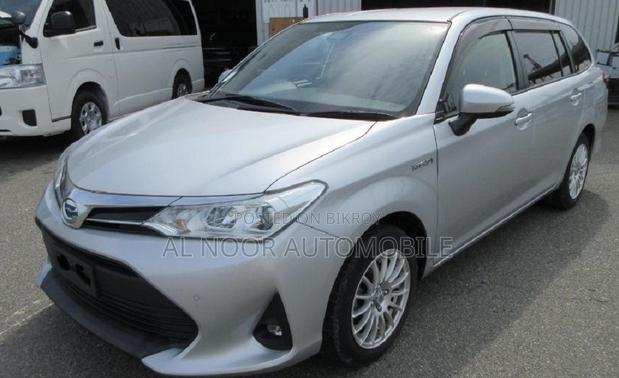 Toyota Corolla Fielder 2021 Silver