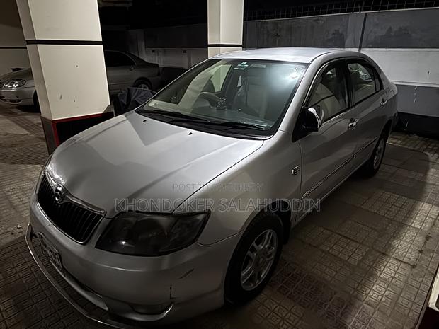 Toyota Corolla 2005 Silver