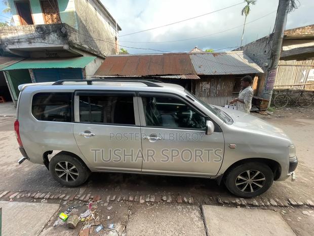 Toyota Probox 2006 Silver