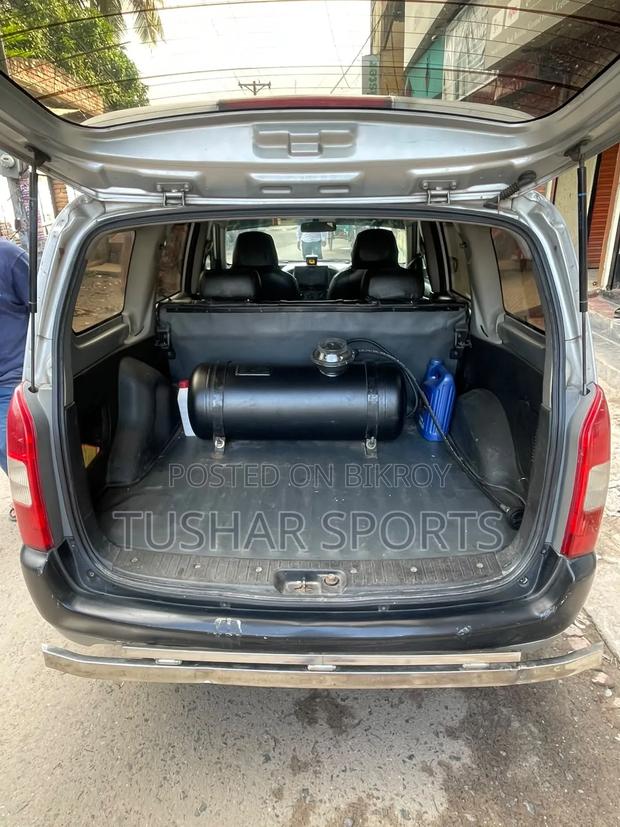 Toyota Probox 2006 Silver