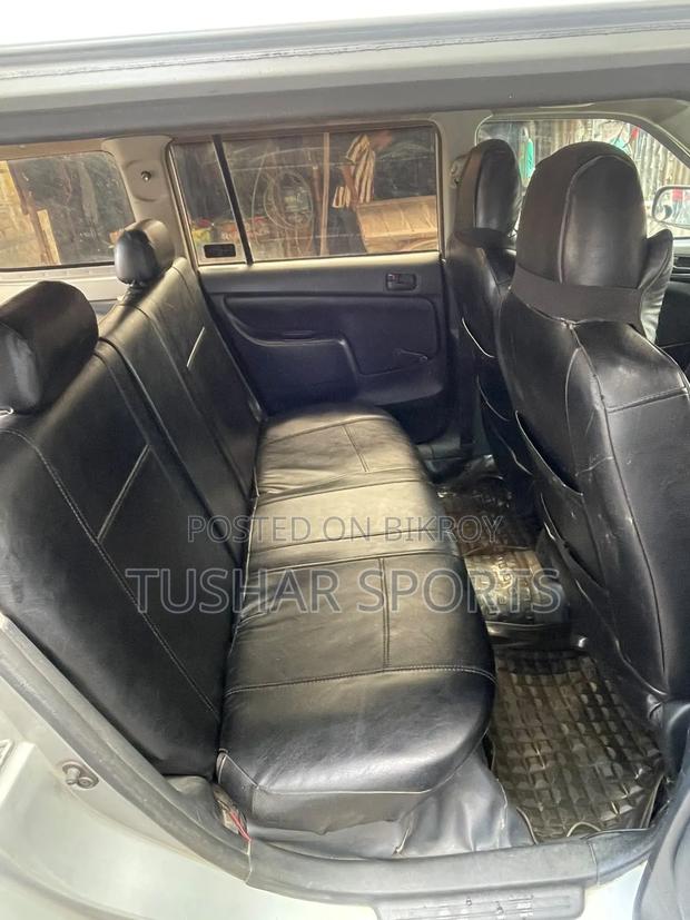 Toyota Probox 2006 Silver