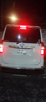 Toyota Noah 2010 Pearl for sale