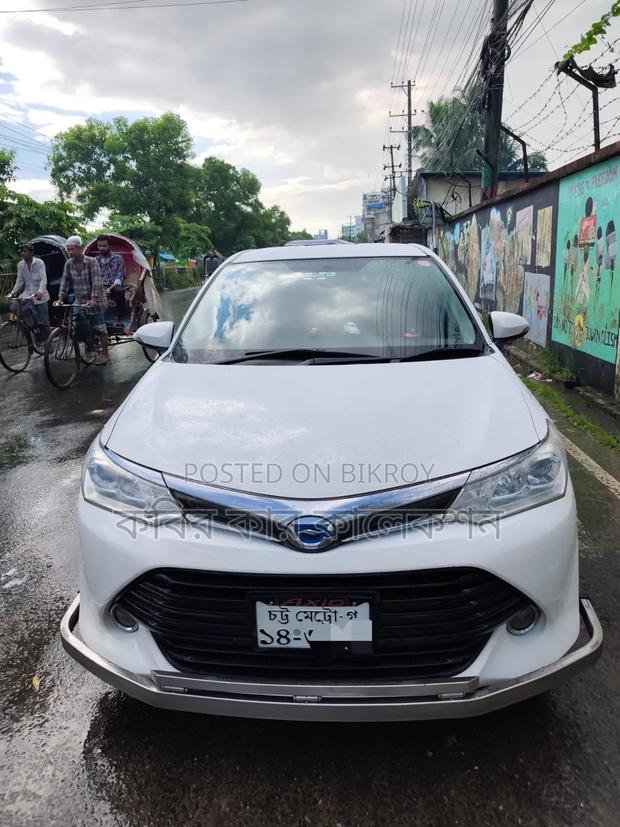 Toyota Axio 2017 White