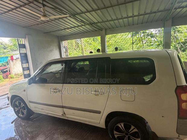 Toyota Probox 2003 Off White