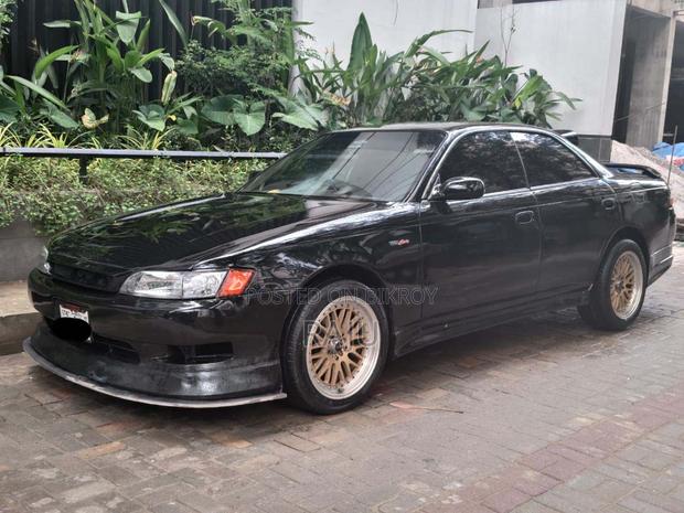 Toyota Mark II 1992 Black