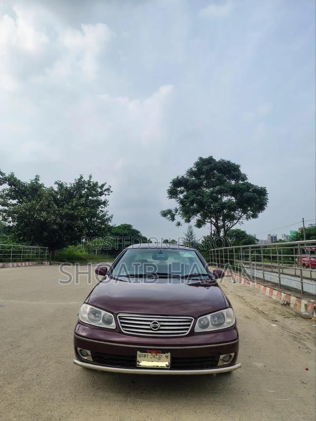 Nissan Sunny 2008