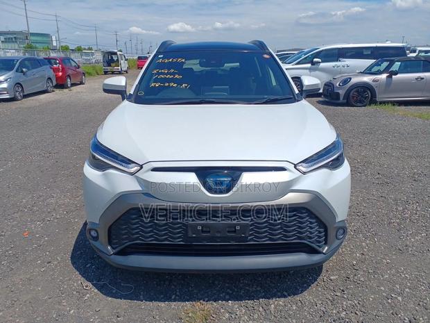 Toyota Corolla Cross 2022 Pearl