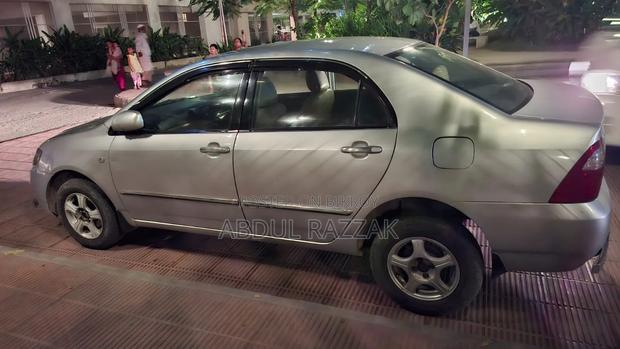 Toyota Corolla 2004 Silver