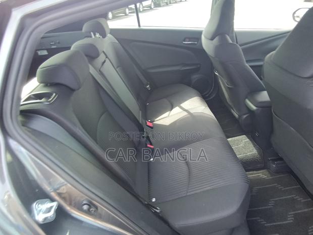 Toyota Prius 2021 Gray