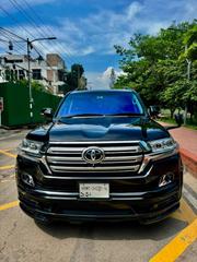 Toyota Land Cruiser 4.5 V8 VXR 2011 Black for sale