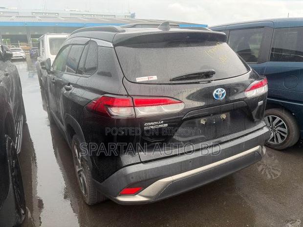 Toyota Corolla Cross 1.8 Hybrid FWD 2022 Black