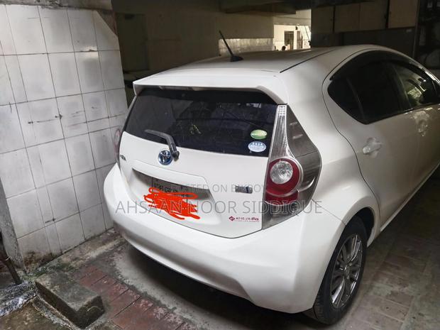 Toyota Aqua 2013 Pearl