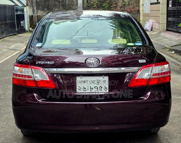 Toyota Premio 1.5 FWD 2012 Maroon