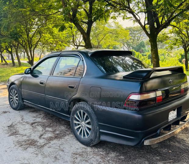 Toyota Corolla Automatic 1995 Black